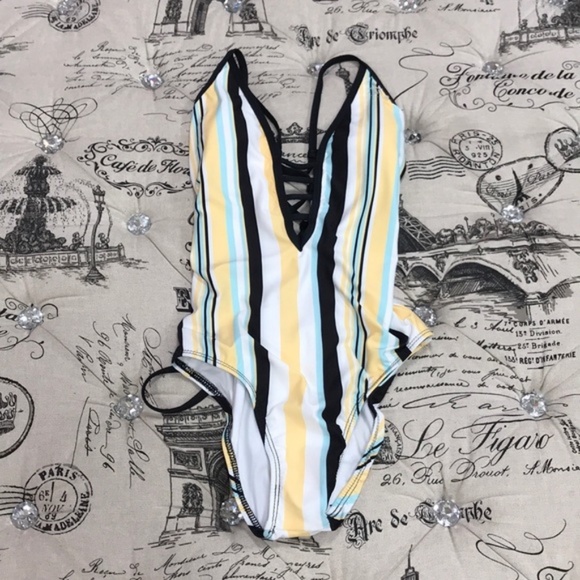 Ella Moss Tenacious Stripe One-Piece Swimsuit - Picture 3 of 7